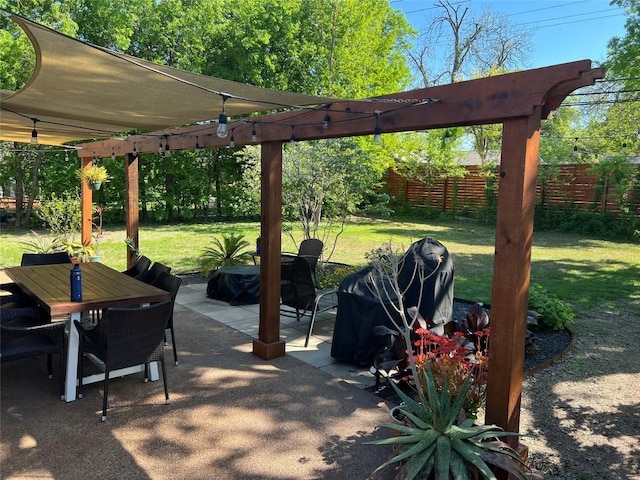 1511 Fairfield Dr, Austin, TX 78757 - view of patio / terrace with outdoor dining space