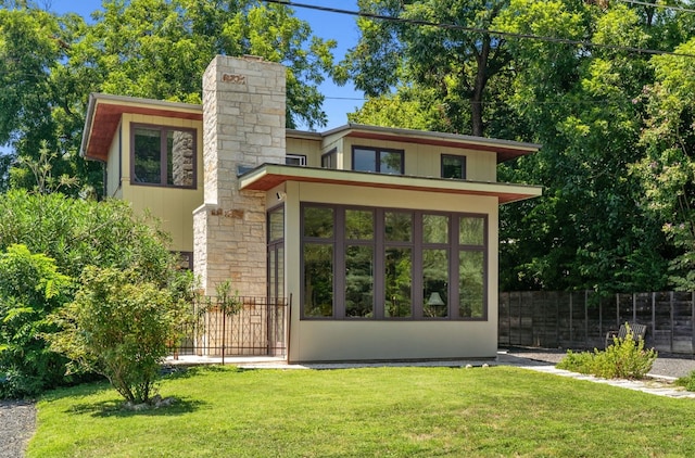 exterior space featuring a yard