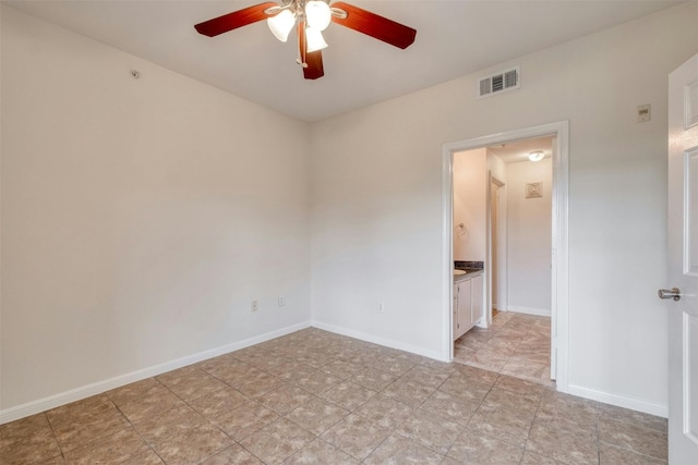 empty room with ceiling fan