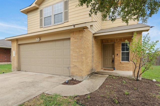 view of front facade with a garage