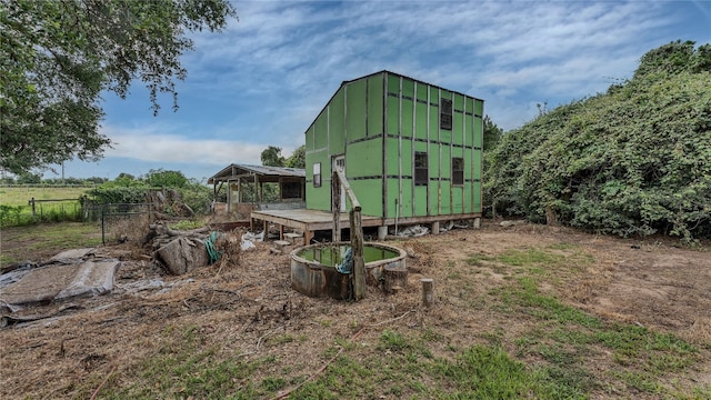 view of outdoor structure