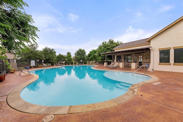 2101 Town Centre Dr Unit 1408, Round Rock, TX 78664 - community pool featuring a patio area