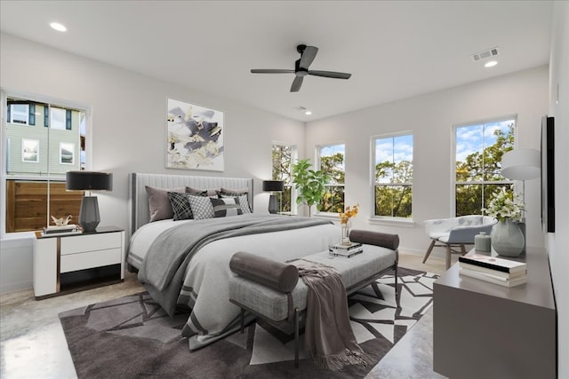 bedroom with ceiling fan