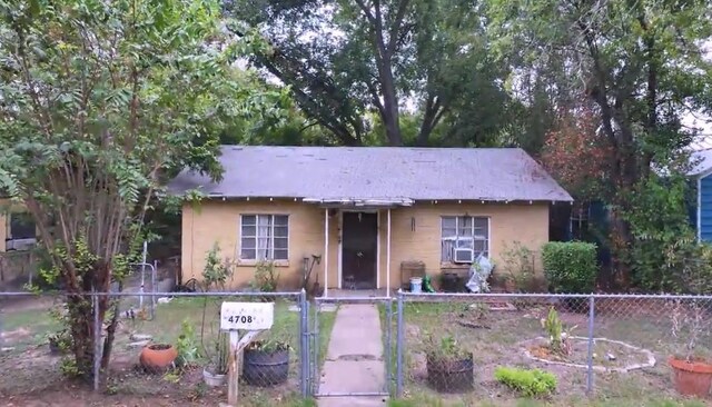 4708 Gonzales St, Austin, TX 78702 - photo 17