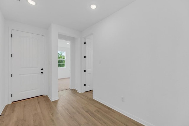 1004 Stonehill Dr, Georgetown, TX 78633 - empty room featuring baseboards, light wood-type flooring, and recessed lighting