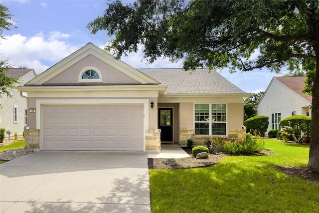 view of front of house featuring stucco siding, a garage, concrete driveway, and a front yard