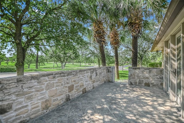 100 Bay Point Dr Unit 13, Horseshoe Bay, TX 78657 - view of patio / terrace