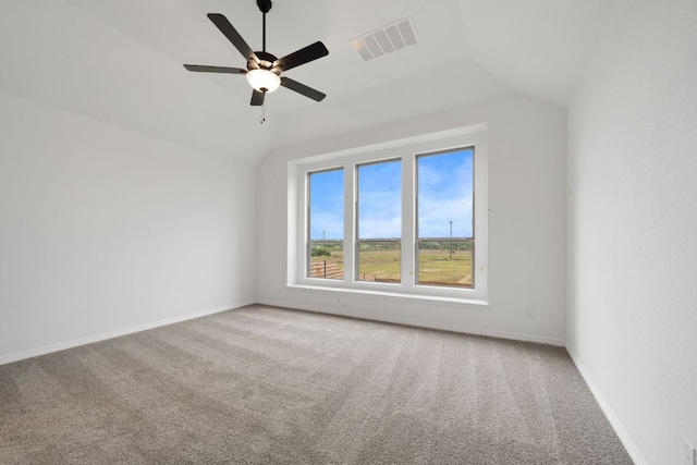 537 Raleigh Dr, Georgetown, TX 78633 - additional living space featuring carpet floors, ceiling fan, and vaulted ceiling