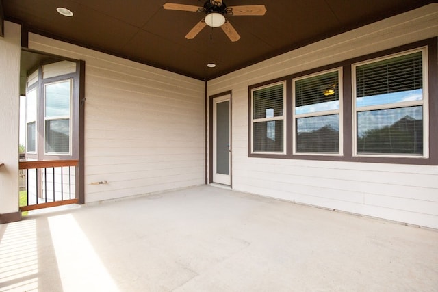 view of patio with a porch and ceiling fan