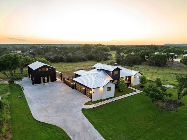 view of aerial view at dusk