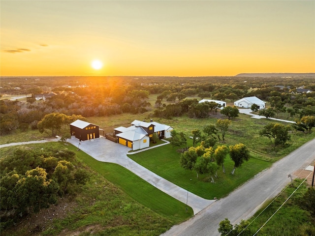 view of aerial view at dusk