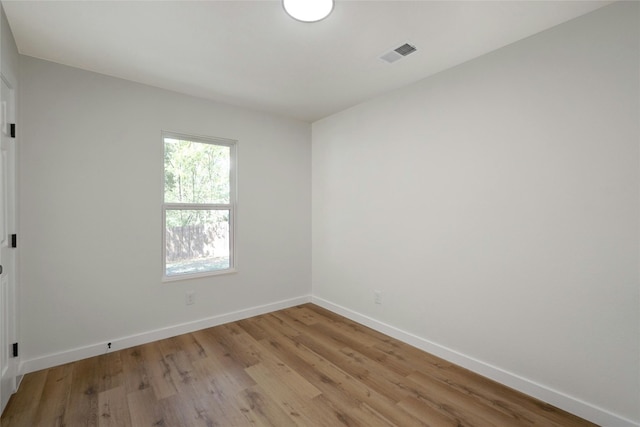 empty room featuring light hardwood / wood-style flooring