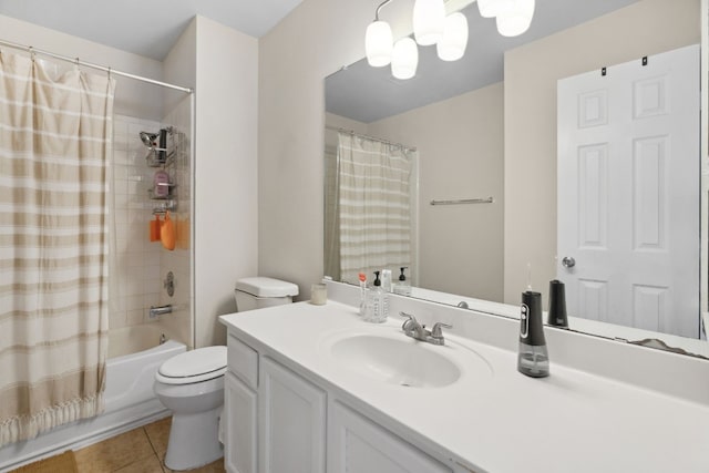 full bathroom featuring tile patterned flooring, vanity, shower / bath combo, and toilet