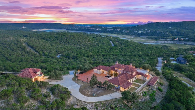 view of aerial view at dusk