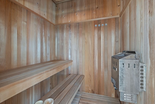 view of sauna / steam room