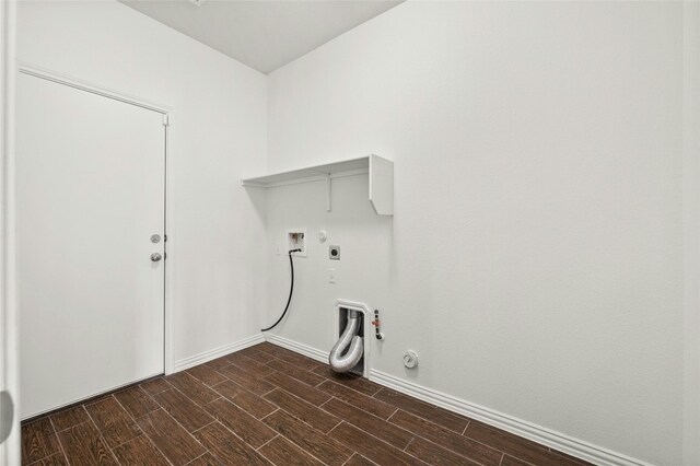 laundry room with gas dryer hookup, hookup for an electric dryer, and washer hookup