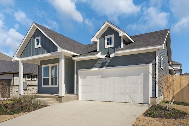 view of front facade with a garage