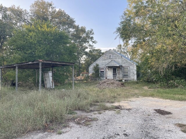 686 Fm 812, Red Rock, TX 78662