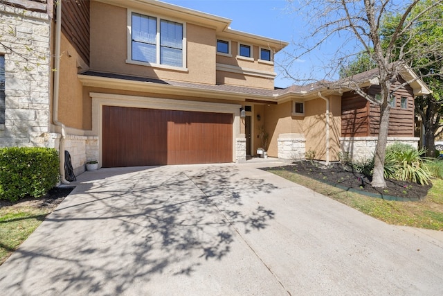 view of front of home featuring a garage