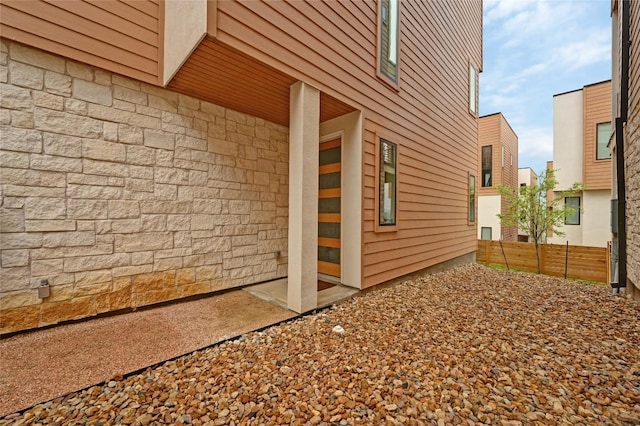 6821 Wolfcreek Pass Unit 12, Austin, TX 78749 - view of side of home