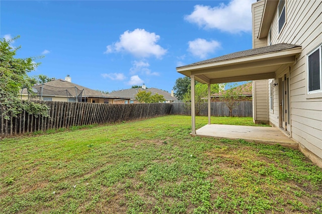 view of yard with a patio area