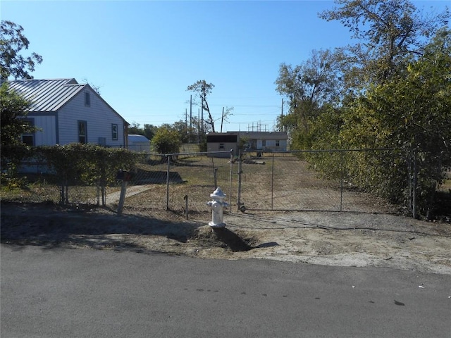 1016 Price St, Taylor, TX 76574