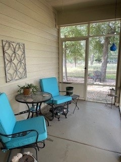 view of sunroom / solarium