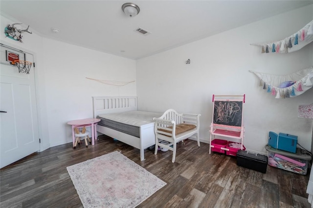 1256 Sunrise Vis, Thorndale, TX 76577 - bedroom with wood finished floors and visible vents