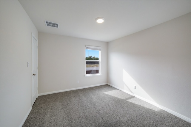 empty room featuring carpet