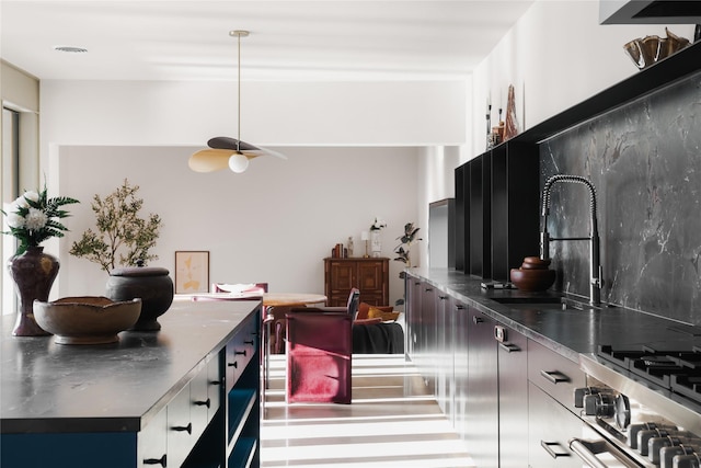 kitchen featuring sink