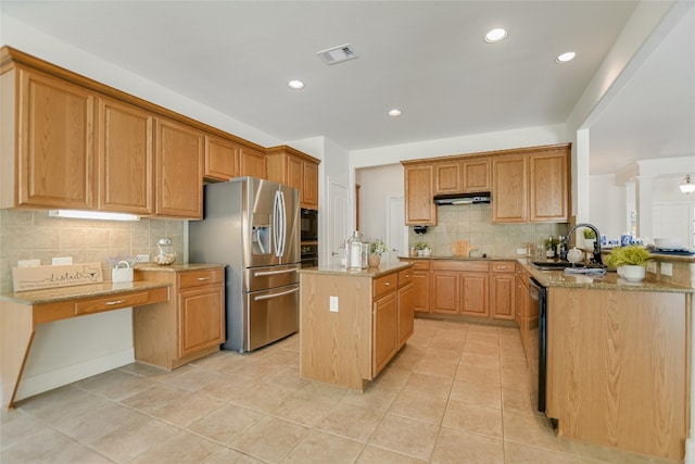 kitchen with backsplash, kitchen peninsula, a kitchen island, black appliances, and sink