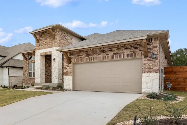 view of front facade featuring a garage