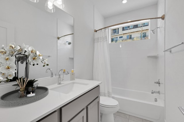 2050 Lohmans Spur Unit 603, Austin, TX 78734 - full bathroom featuring shower / tub combo, vanity, and toilet