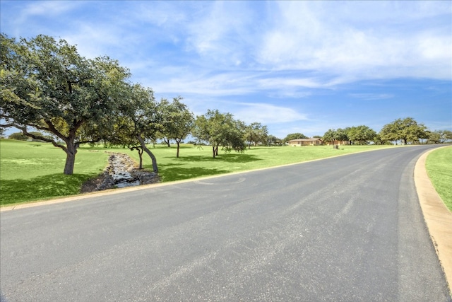 Listing photo 3 for 25409 Cliff Xing, Spicewood TX 78669