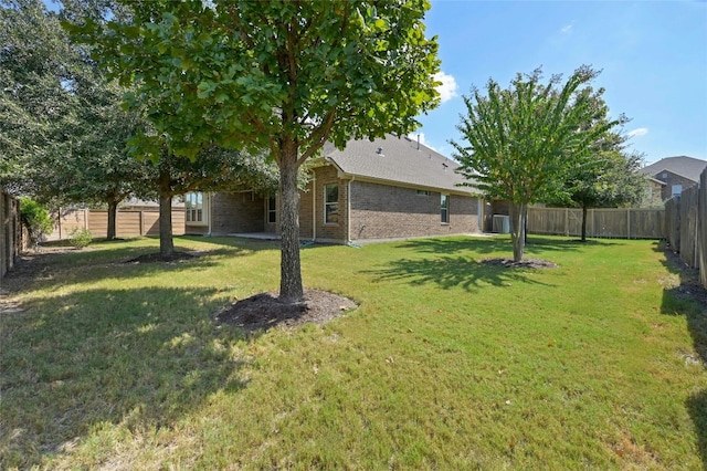 13108 Craven Ln, Manor, TX 78653 - view of yard
