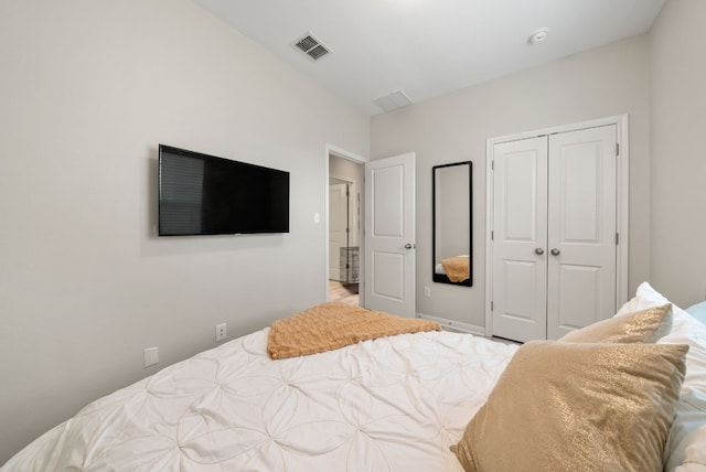 bedroom with a closet