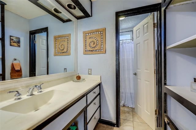 1807 Briar Hill Dr Unit A & B, Austin, TX 78741 - full bath featuring vanity and tile patterned floors