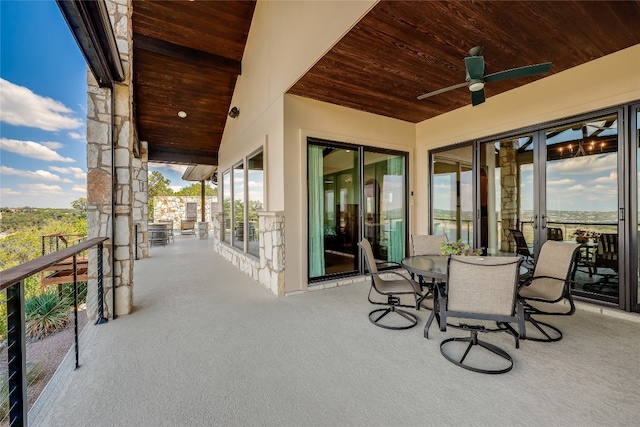 view of patio with ceiling fan