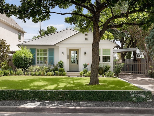 view of front of home with a front yard