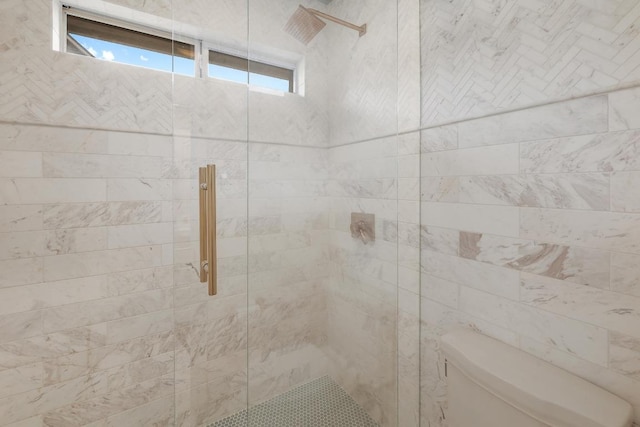 9228 Limoncillo Dr, Austin, TX 78750 - full bath featuring tiled shower and plenty of natural light