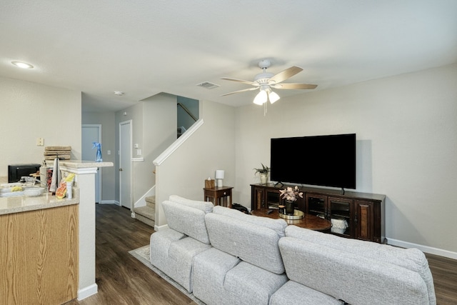 1108 Christopher Ave, Round Rock, TX 78681 - photo 12