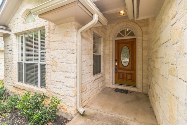 view of property entrance