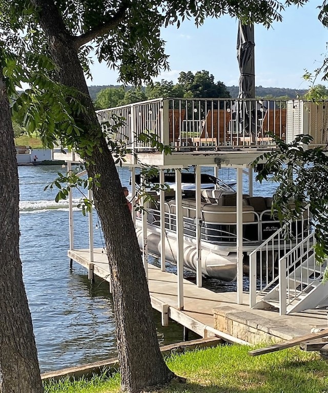 view of dock featuring a water view