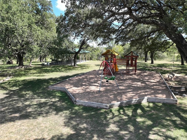 452 Whitewater Dr, Bertram, TX 78605