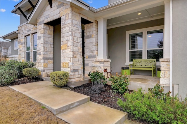 property entrance with a porch