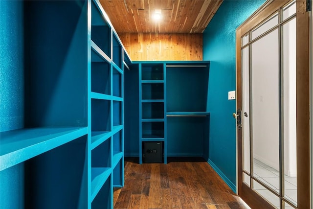 spacious closet featuring wood finished floors