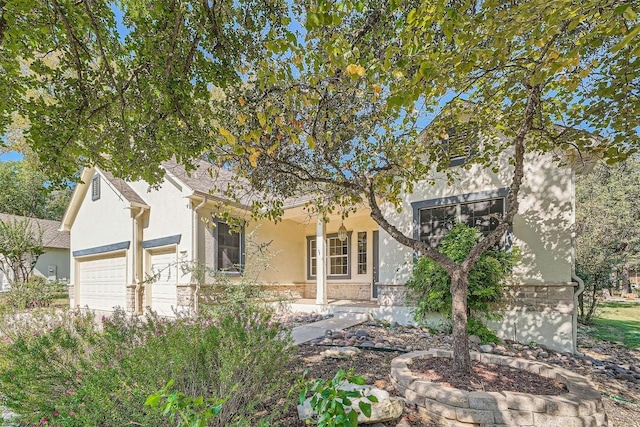 view of front of home featuring a porch