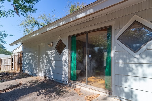 view of entrance to property