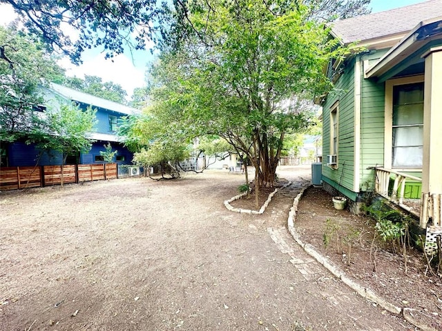 Listing photo 4 - caption unavailable