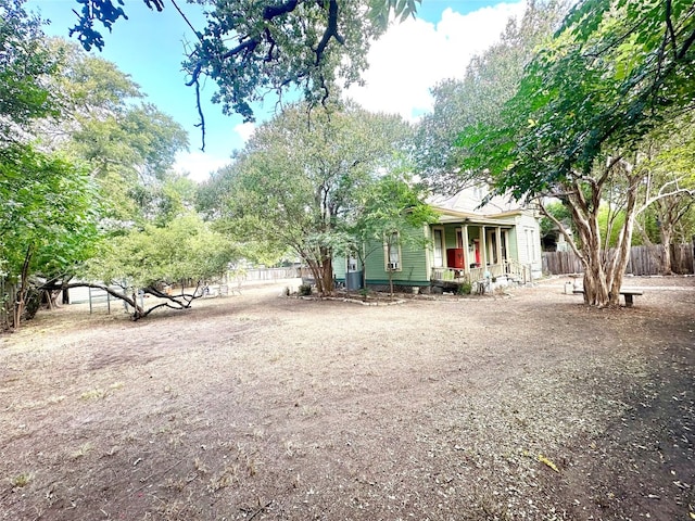 view of front of property